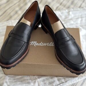The Madewell® The Corinne Lugsole Loafer 
In Leather